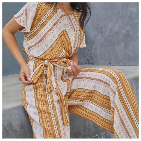 Boho Border Print Short Sleeve Jumpsuit - Picture 2 of 3